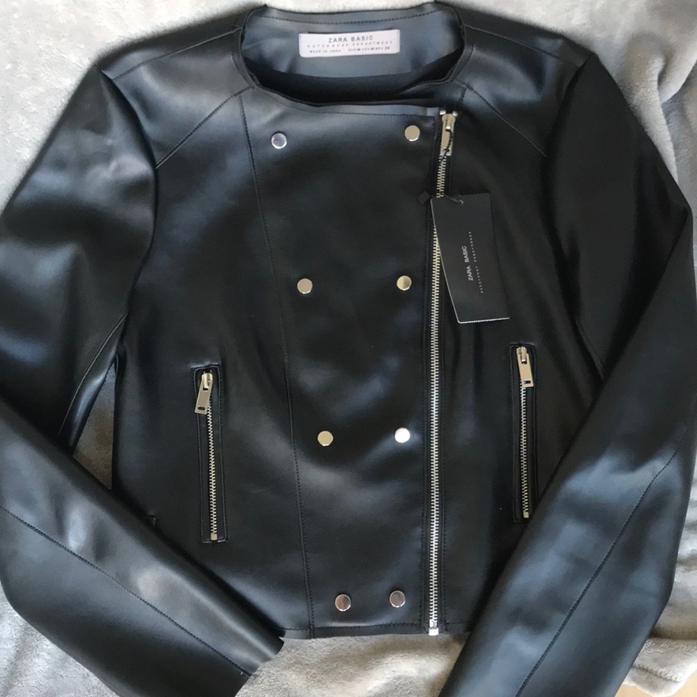 NEW WITH TAGS ZARA BASICS LEATHER JACKET